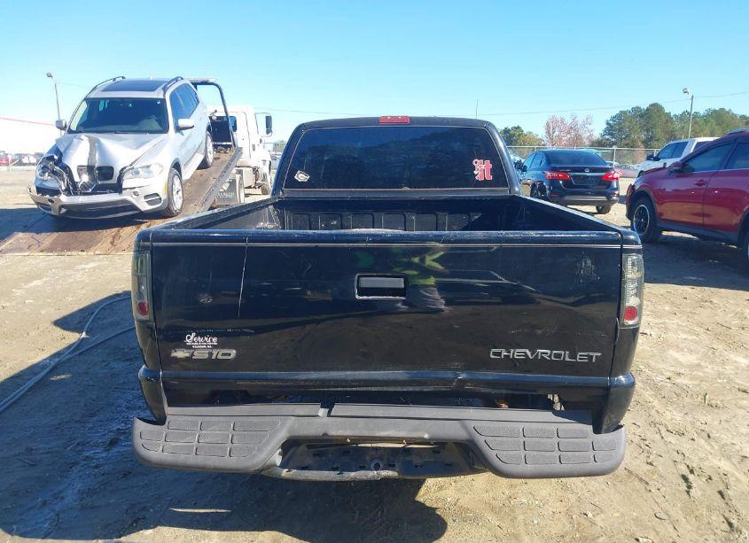 Photo 17 of 2000 Chevrolet S-10 LS (VIN 1GCCS1952Y8237498)