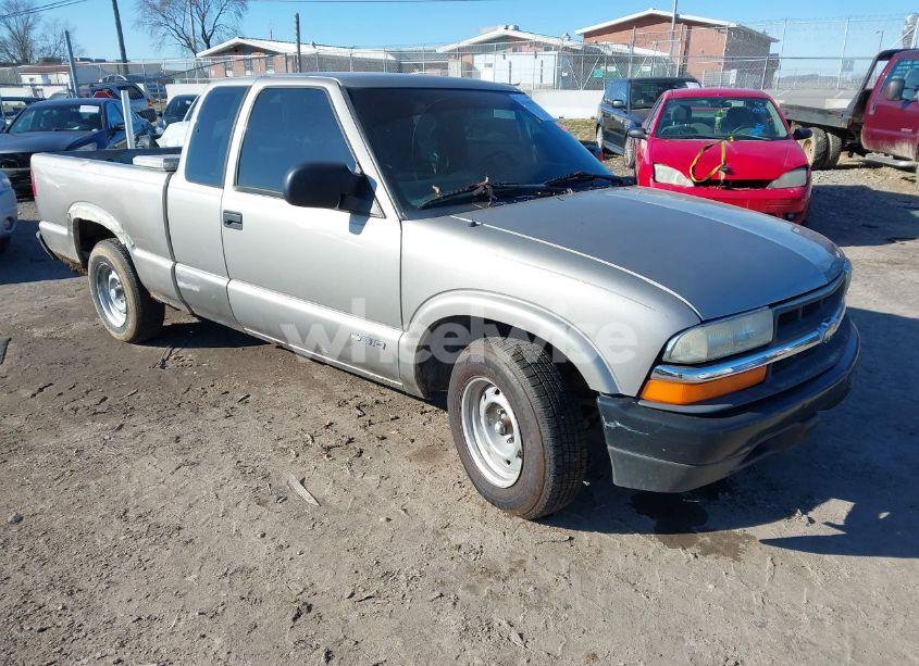 2002 Chevrolet S-10 (VIN 1GCCS195328107852) main photo