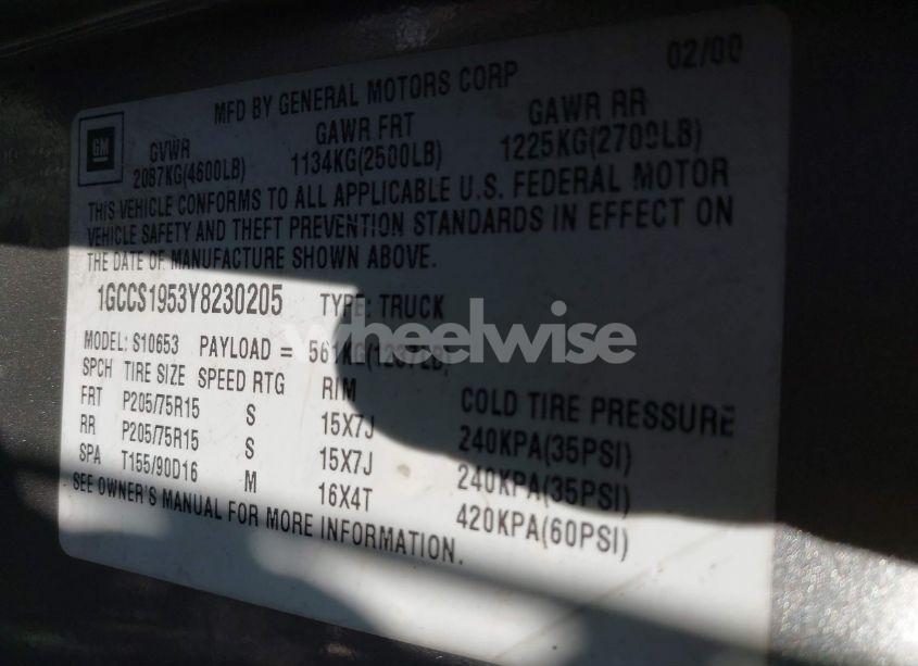 Photo 9 of 2000 Chevrolet S-10 LS (VIN 1GCCS1953Y8230205)