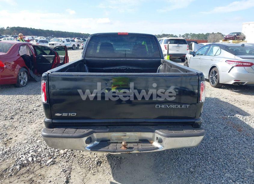 Photo 16 of 2000 Chevrolet S-10 LS (VIN 1GCCS1954Y8223876)