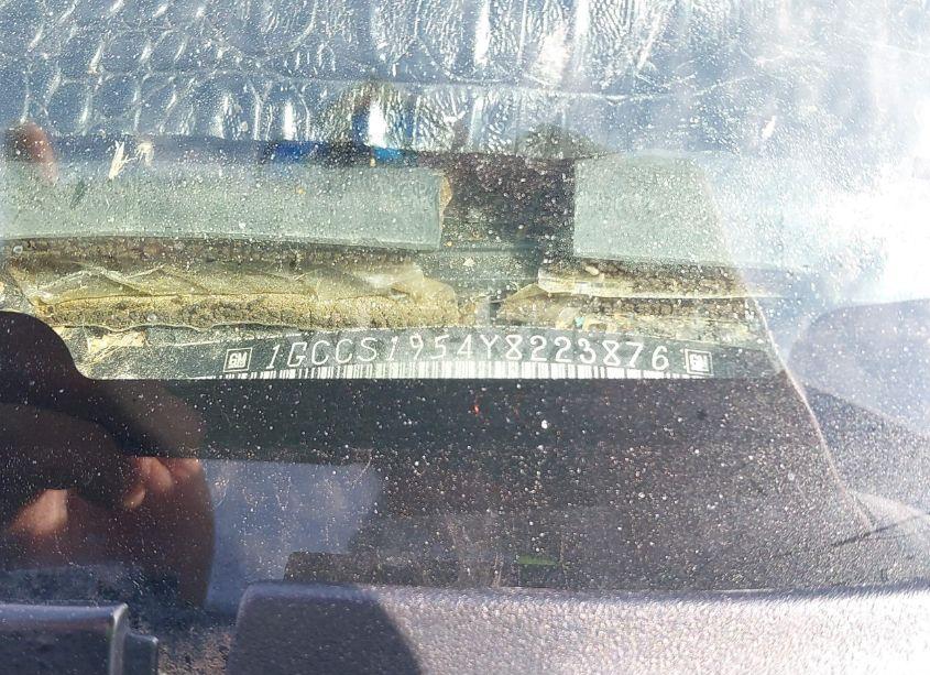 Photo 9 of 2000 Chevrolet S-10 LS (VIN 1GCCS1954Y8223876)