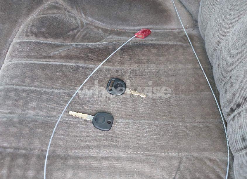 Photo 11 of 2002 Chevrolet S-10 LS (VIN 1GCCS195728152566)