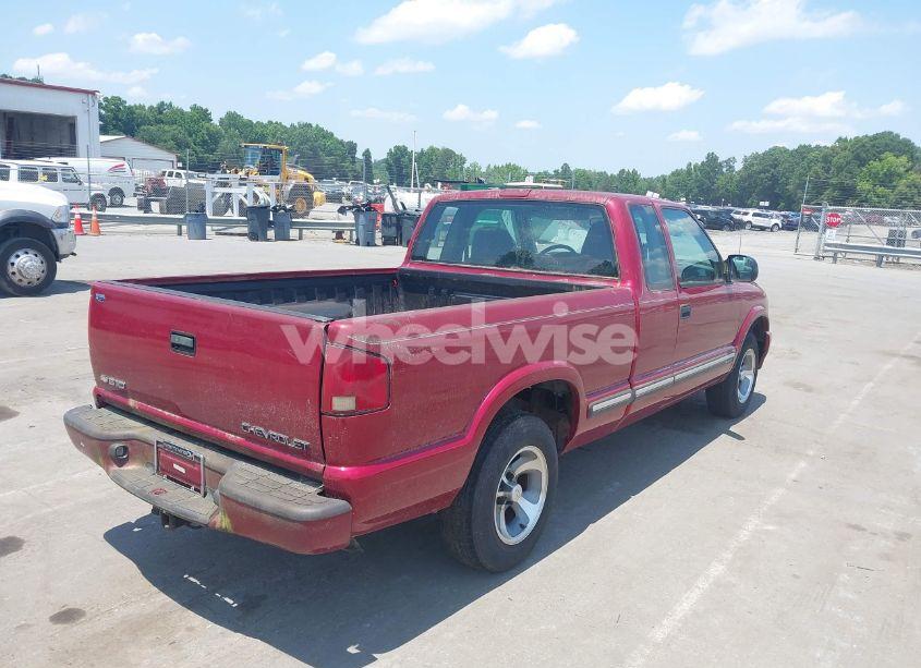 Photo 4 of 2001 Chevrolet S-10 LS (VIN 1GCCS19581K109243)