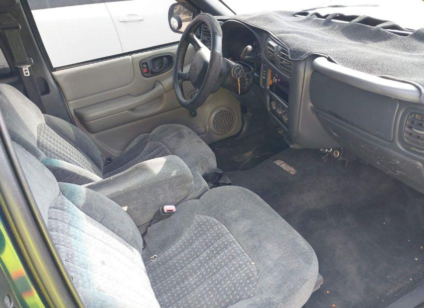 Photo 5 of 2001 Chevrolet S-10 LS (VIN 1GCCS195918111564)