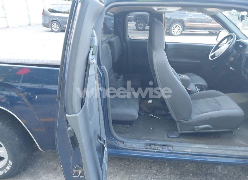 Photo 8 of 2004 Chevrolet Colorado (VIN 1GCCS196048101017)