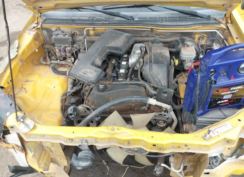 Photo 10 of 2005 Chevrolet Colorado LS (VIN 1GCCS196058149294)