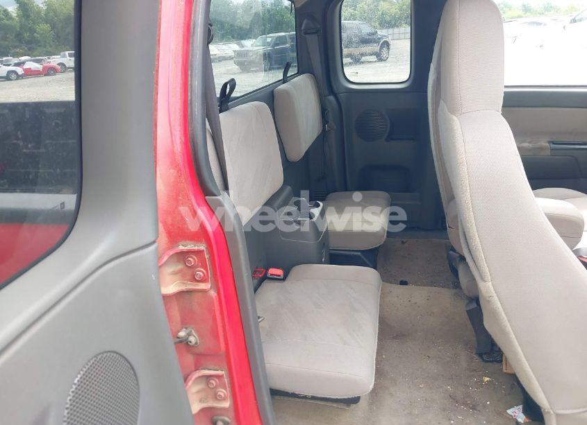 Photo 8 of 2004 Chevrolet Colorado LS (VIN 1GCCS196148212627)