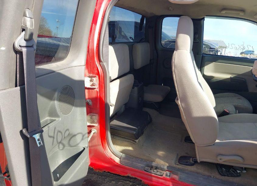 Photo 8 of 2004 Chevrolet Colorado ZQ8 (VIN 1GCCS196248112973)