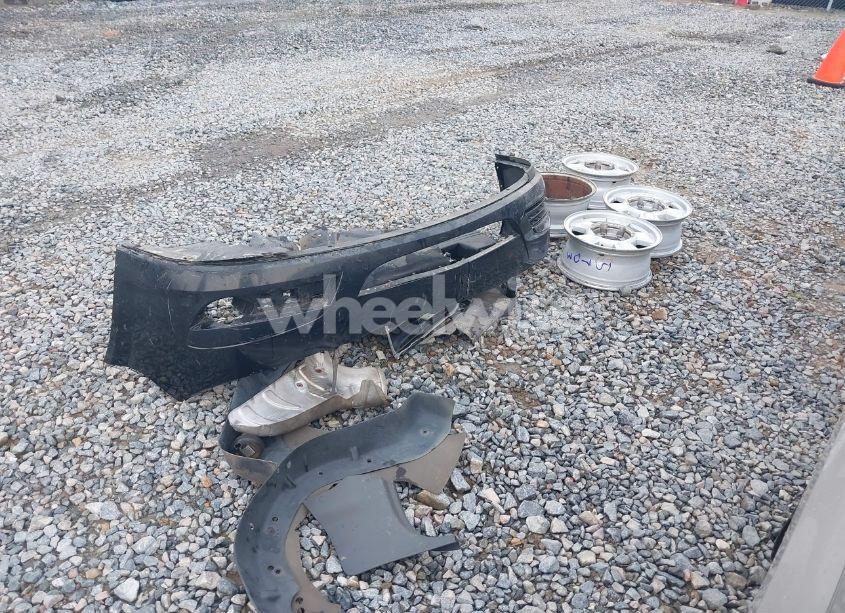 Photo 11 of 2004 Chevrolet Colorado LS (VIN 1GCCS196248117901)