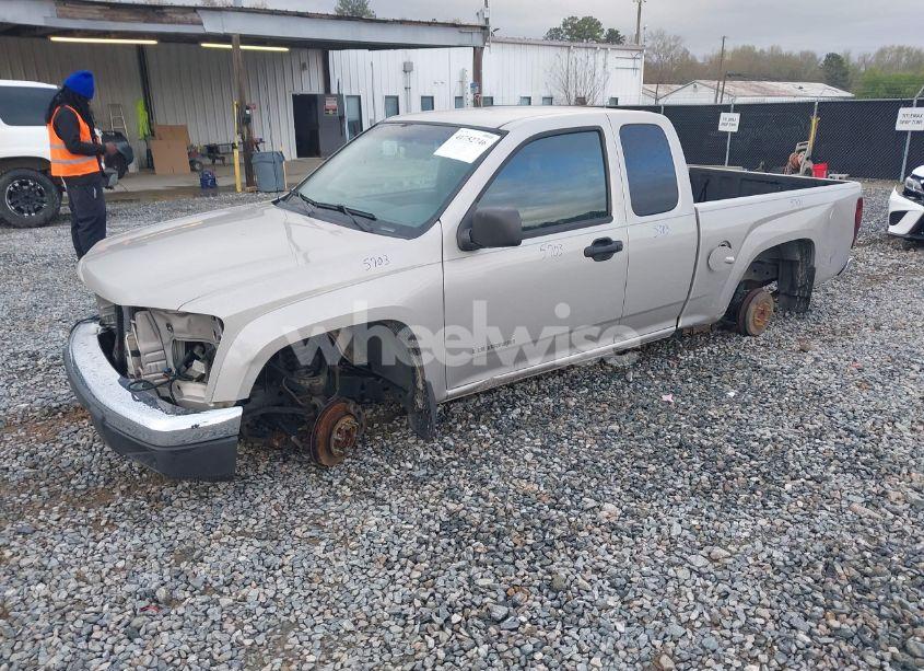 Photo 2 of 2004 Chevrolet Colorado LS (VIN 1GCCS196248117901)