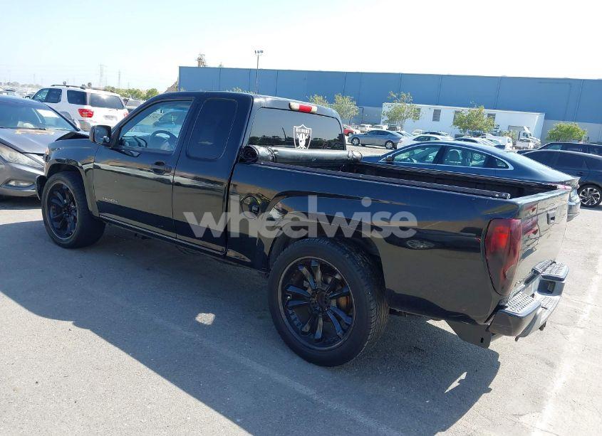 Photo 3 of 2005 Chevrolet Colorado LS (VIN 1GCCS196258199601)