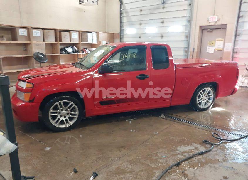 Photo 2 of 2005 Chevrolet Colorado LS (VIN 1GCCS196258263894)