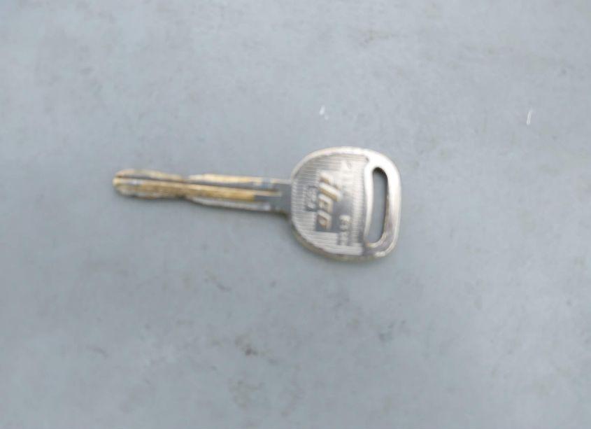 Photo 11 of 2005 Chevrolet Colorado LS (VIN 1GCCS196458102026)