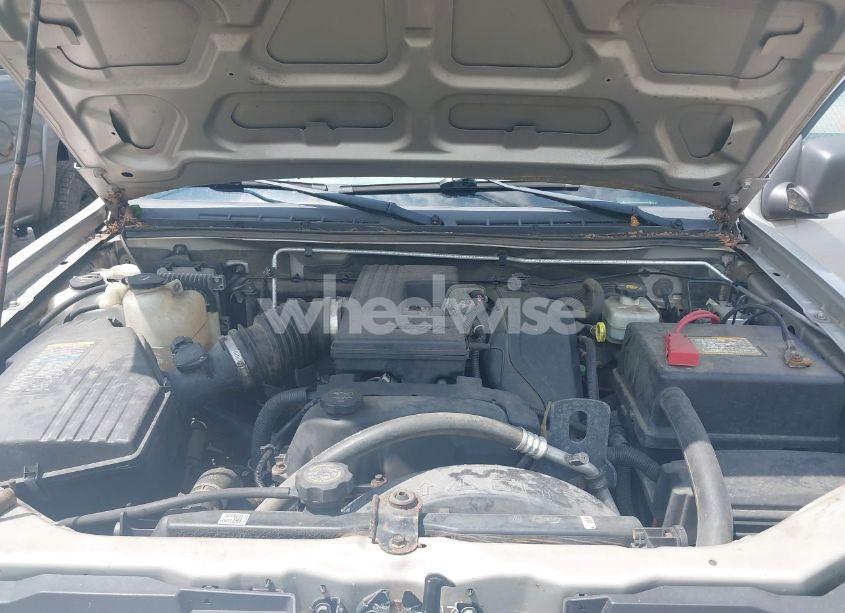 Photo 10 of 2005 Chevrolet Colorado (VIN 1GCCS196658105512)