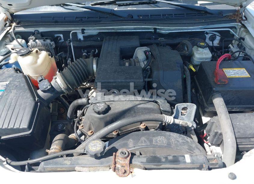 Photo 10 of 2005 Chevrolet Colorado LS (VIN 1GCCS196X58114553)