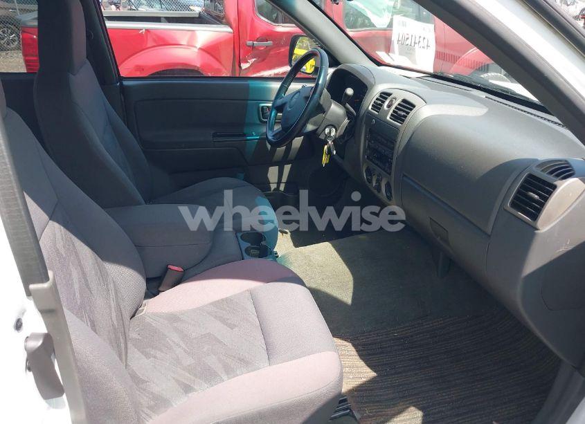 Photo 5 of 2005 Chevrolet Colorado LS (VIN 1GCCS196X58114553)