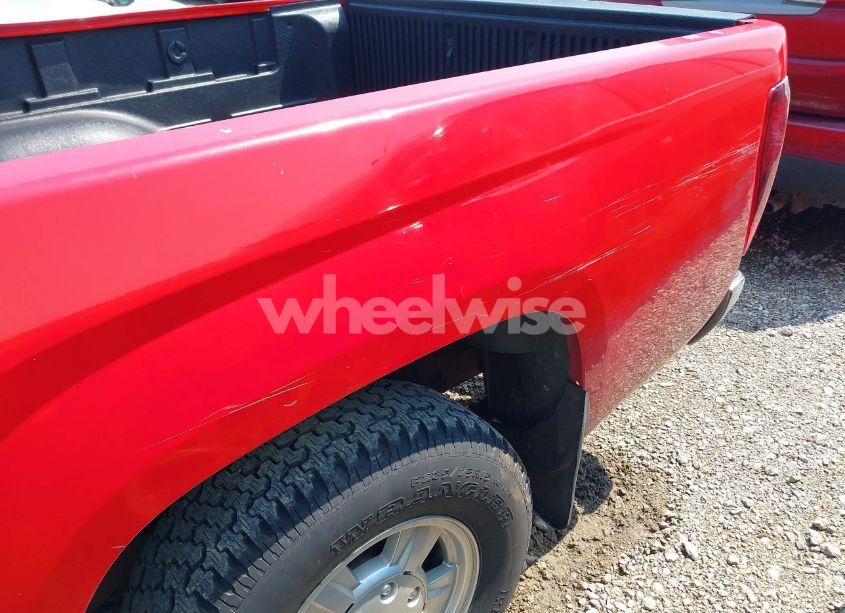 Photo 12 of 2004 Chevrolet Colorado LS (VIN 1GCCS198048123195)
