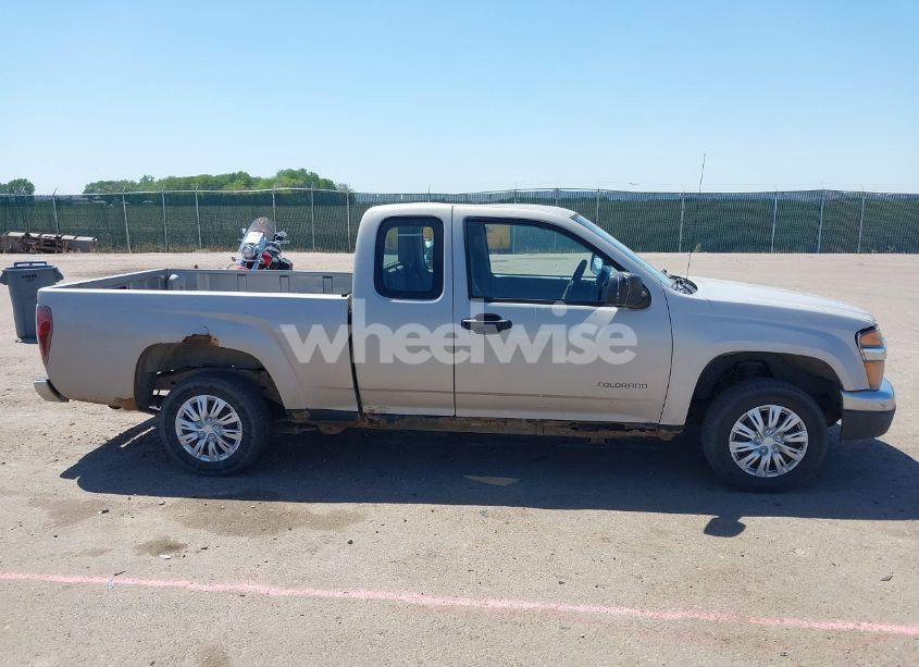 Photo 13 of 2005 Chevrolet Colorado (VIN 1GCCS198058152830)