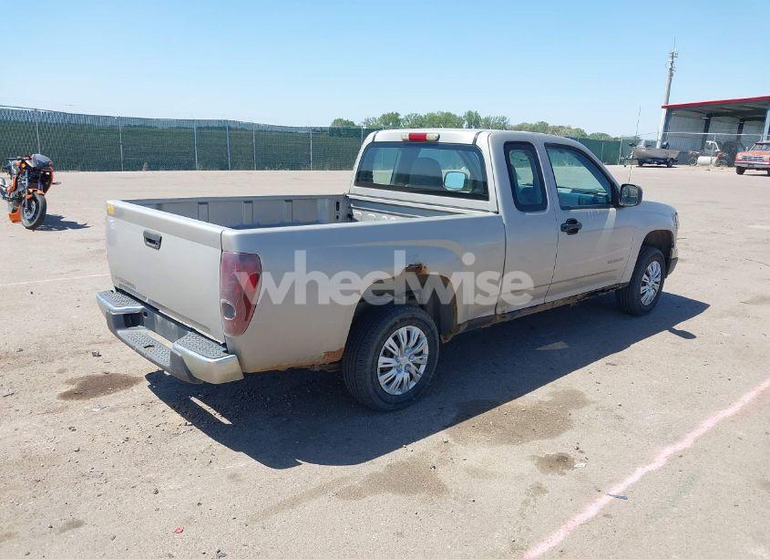 Photo 4 of 2005 Chevrolet Colorado (VIN 1GCCS198058152830)