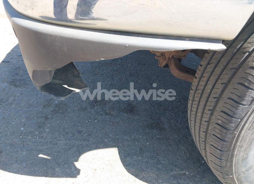 Photo 6 of 2005 Chevrolet Colorado (VIN 1GCCS198058152830)