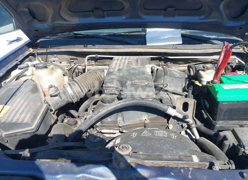 Photo 10 of 2005 Chevrolet Colorado LS (VIN 1GCCS198558224413)