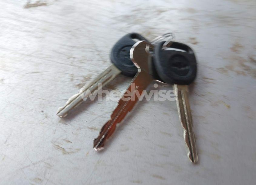 Photo 11 of 2004 Chevrolet Colorado (VIN 1GCCS198648121953)