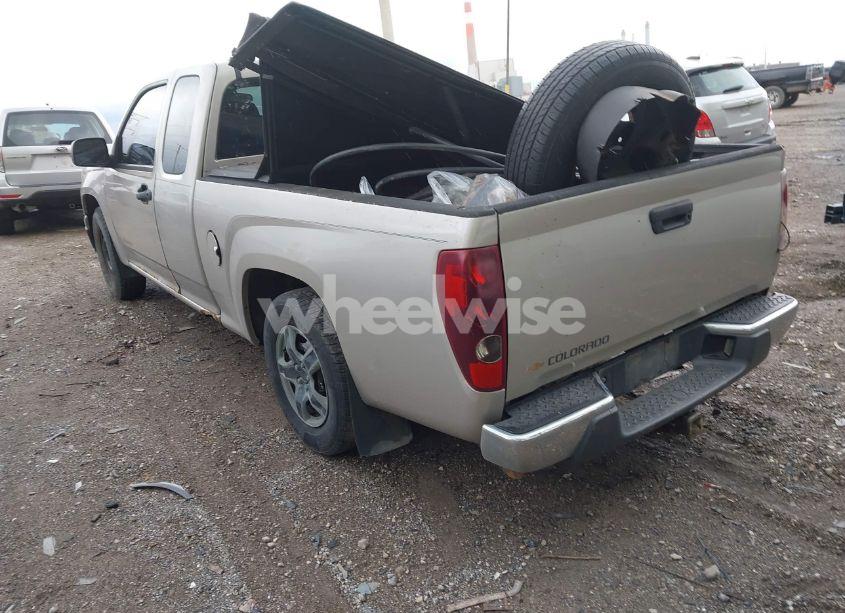 Photo 3 of 2004 Chevrolet Colorado (VIN 1GCCS198648121953)