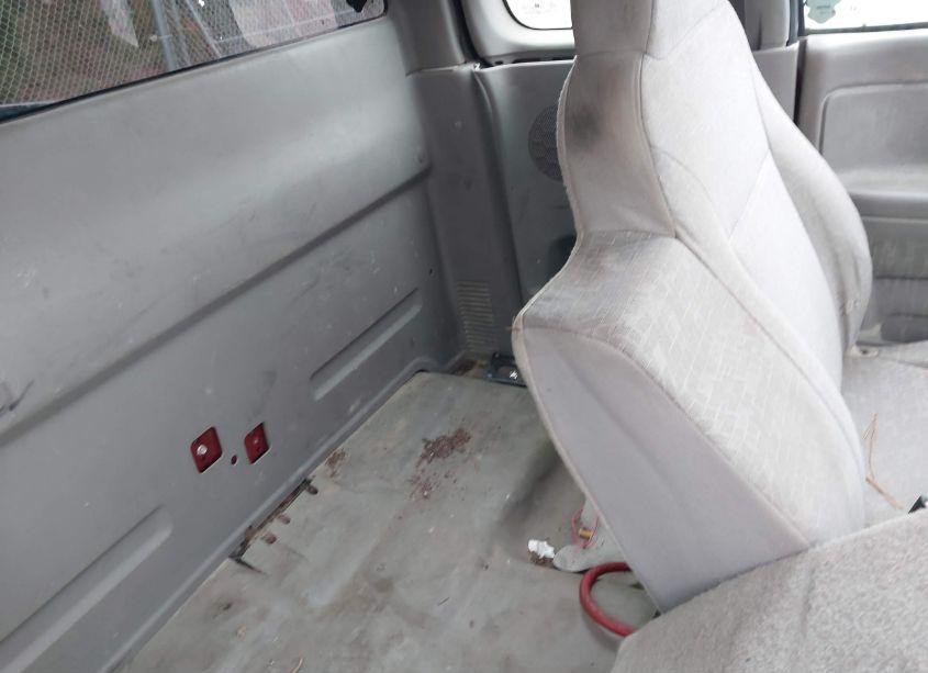 Photo 8 of 2004 Chevrolet Colorado (VIN 1GCCS198648176029)