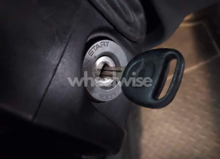 Photo 11 of 2005 Chevrolet Colorado LS (VIN 1GCCS198758288551)