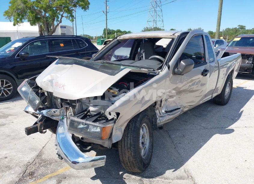Photo 2 of 2004 Chevrolet Colorado LS (VIN 1GCCS198848145963)