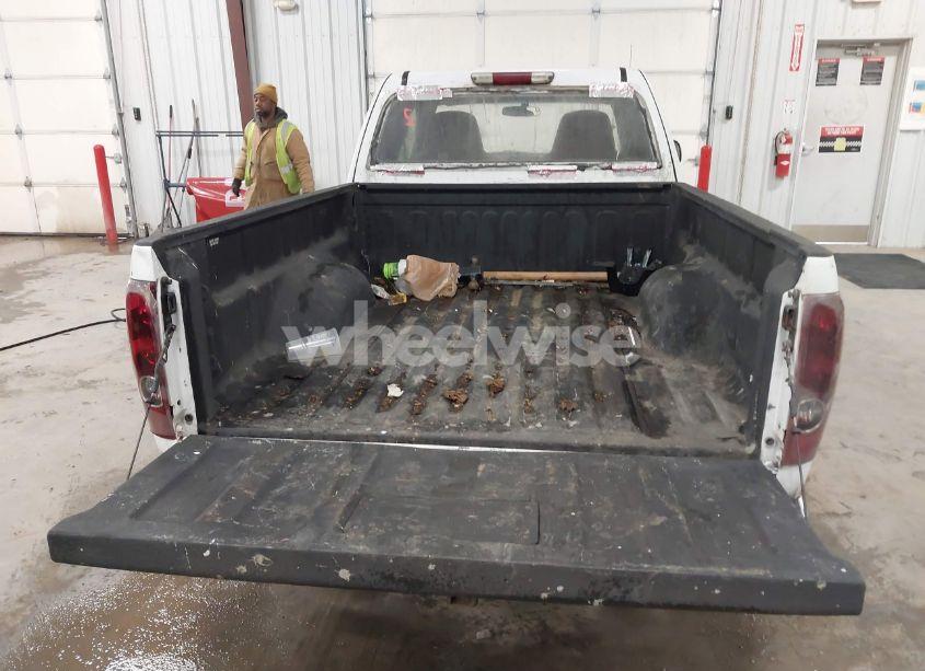 Photo 8 of 2005 Chevrolet Colorado (VIN 1GCCS198X58136134)