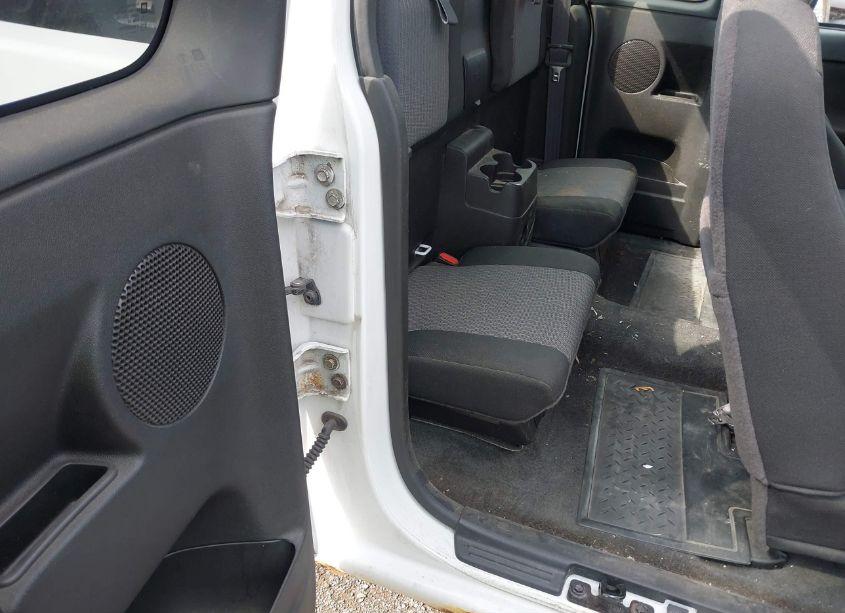 Photo 8 of 2009 Chevrolet Colorado WORK TRUCK (VIN 1GCCS199398115480)