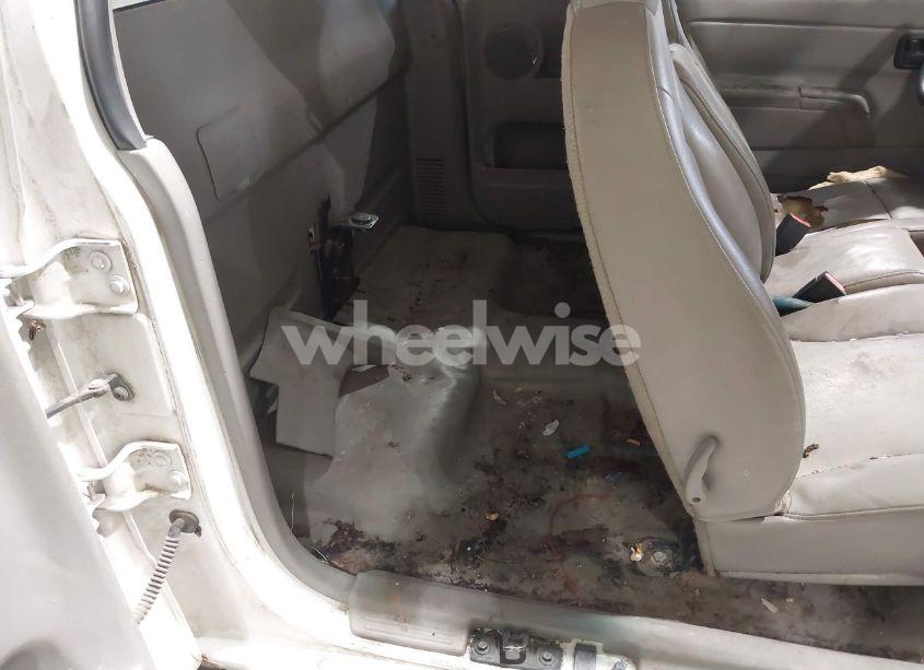 Photo 8 of 2007 Chevrolet Colorado WORK TRUCK (VIN 1GCCS19E378235967)