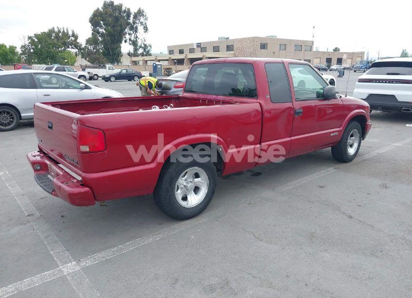 Photo 4 of 2003 Chevrolet S-10 LS (VIN 1GCCS19H138134298)