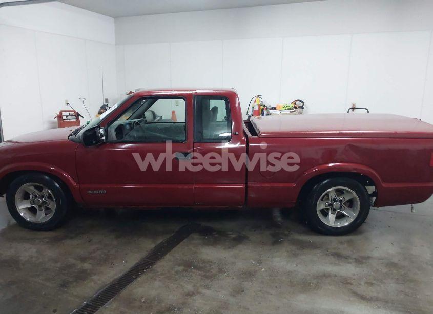 Photo 15 of 2003 Chevrolet S-10 LS (VIN 1GCCS19H138142854)