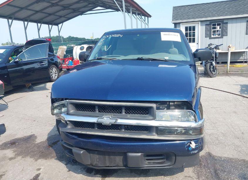 Photo 12 of 2003 Chevrolet S-10 LS (VIN 1GCCS19H138280474)