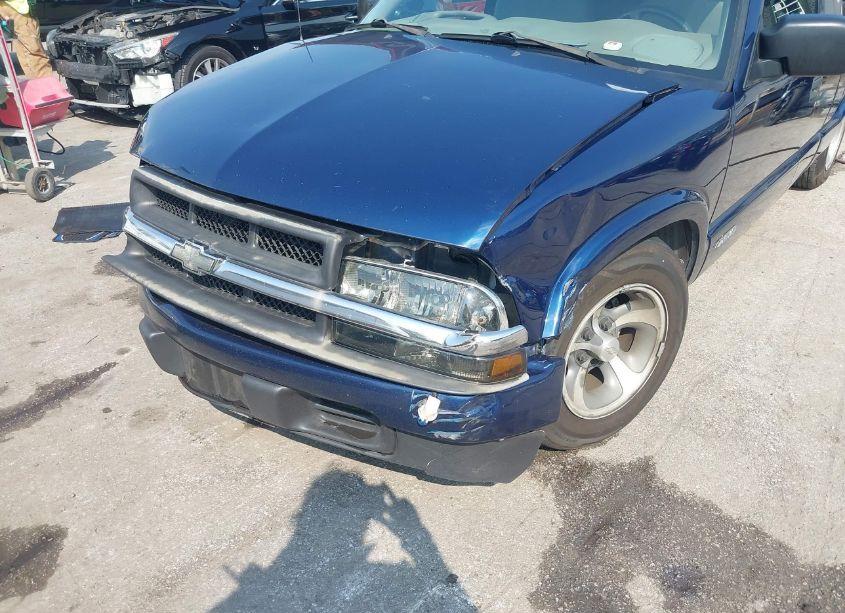 Photo 17 of 2003 Chevrolet S-10 LS (VIN 1GCCS19H138280474)