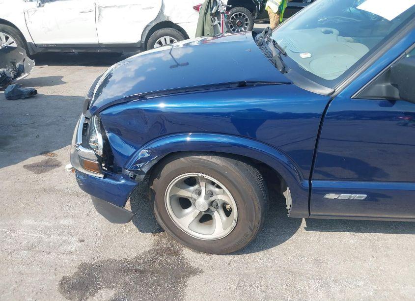 Photo 6 of 2003 Chevrolet S-10 LS (VIN 1GCCS19H138280474)