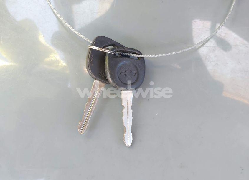 Photo 11 of 2003 Chevrolet S-10 (VIN 1GCCS19H238271038)