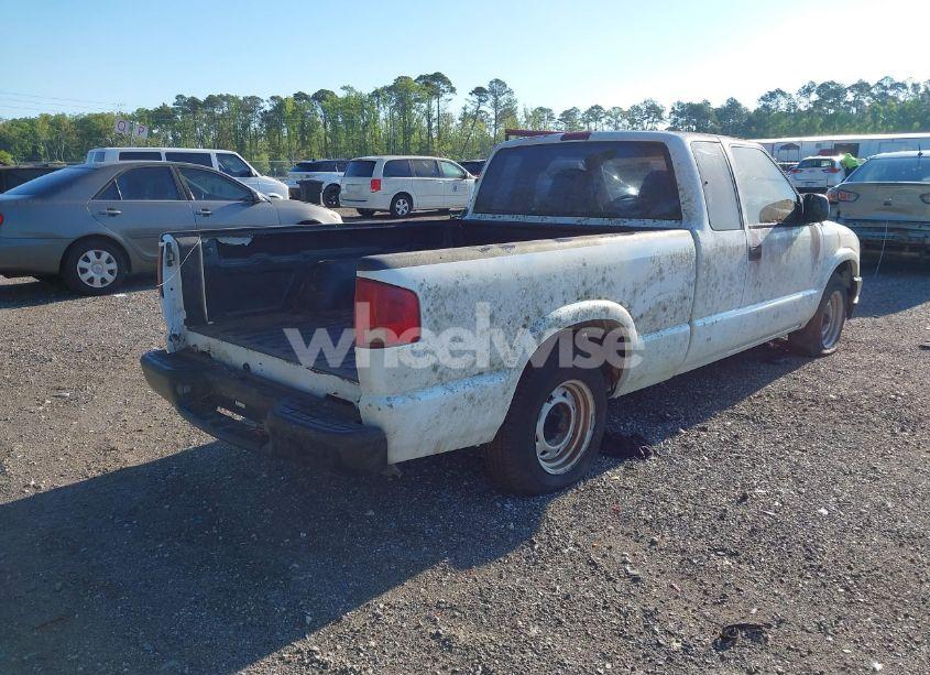 Photo 4 of 2003 Chevrolet S-10 (VIN 1GCCS19H238271038)