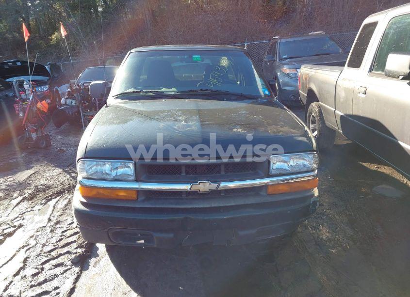 Photo 12 of 2003 Chevrolet S-10 LS (VIN 1GCCS19H638165384)