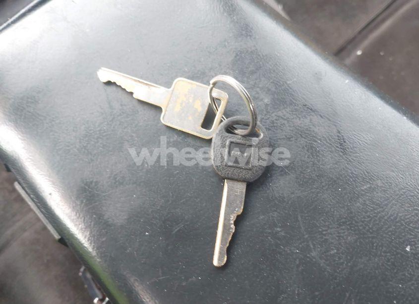 Photo 11 of 1993 Chevrolet S TRUCK S10 (VIN 1GCCS19R4P8169819)