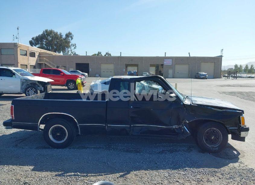 Photo 13 of 1991 Chevrolet S TRUCK S10 (VIN 1GCCS19R8M8292311)