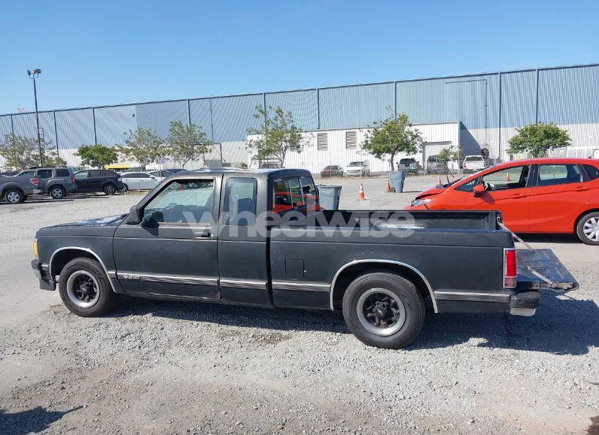 Photo 14 of 1991 Chevrolet S TRUCK S10 (VIN 1GCCS19R8M8292311)