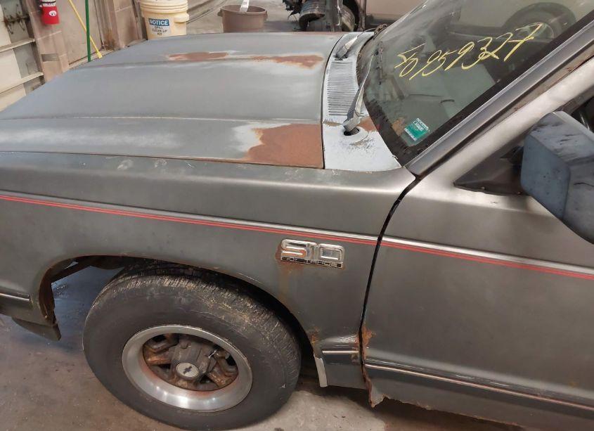 Photo 13 of 1988 Chevrolet S TRUCK S10 (VIN 1GCCS19R9J2126376)