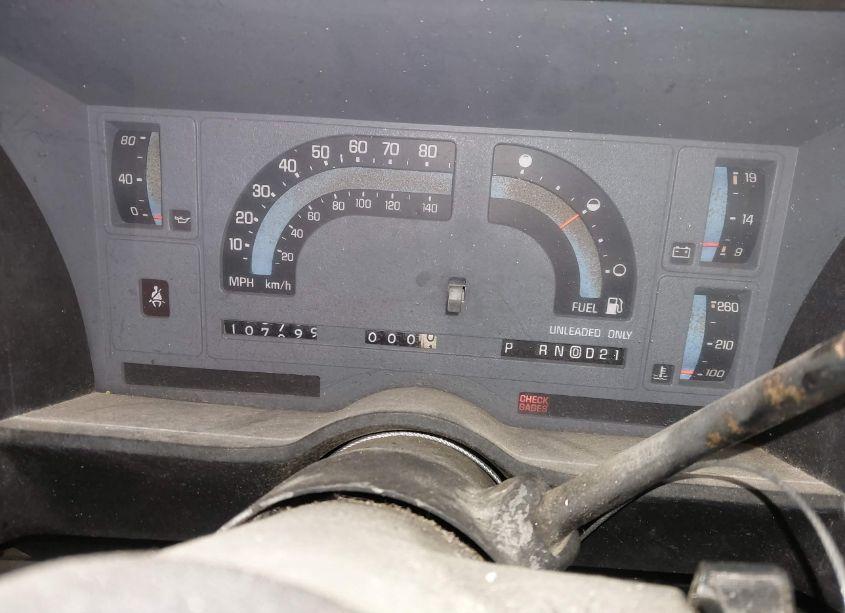 Photo 7 of 1988 Chevrolet S TRUCK S10 (VIN 1GCCS19R9J2126376)