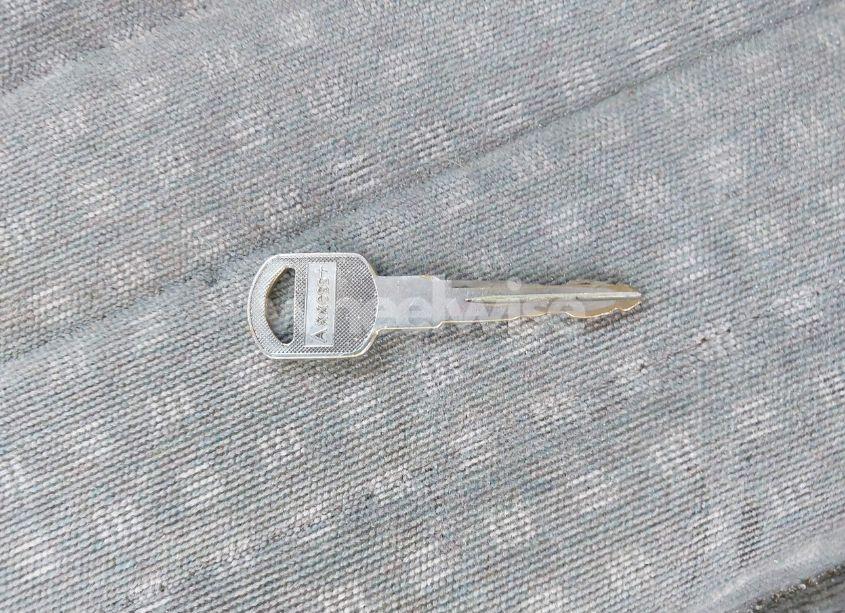 Photo 11 of 2001 Chevrolet S-10 LS (VIN 1GCCS19W018176716)