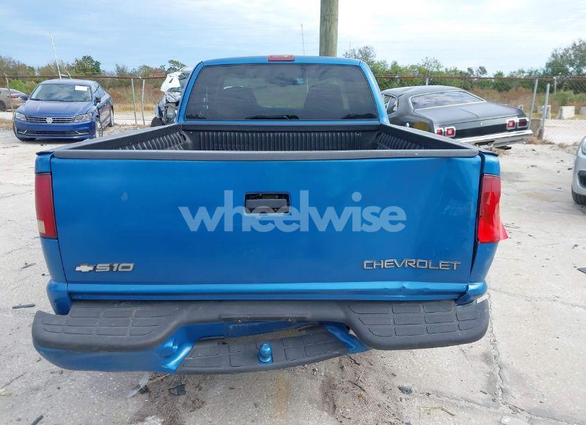 Photo 16 of 2000 Chevrolet S-10 LS (VIN 1GCCS19W0Y8244653)