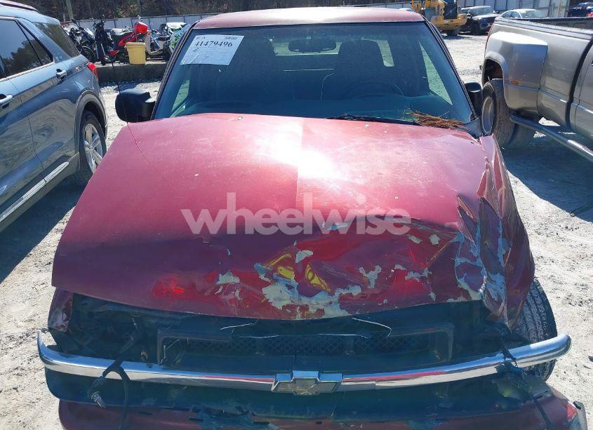 Photo 12 of 2002 Chevrolet S-10 LS (VIN 1GCCS19W428133546)