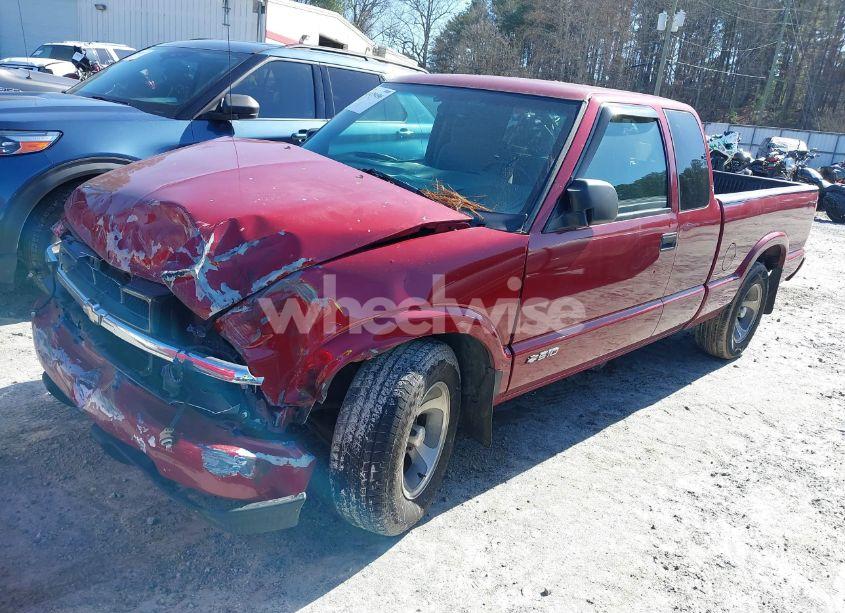 Photo 2 of 2002 Chevrolet S-10 LS (VIN 1GCCS19W428133546)